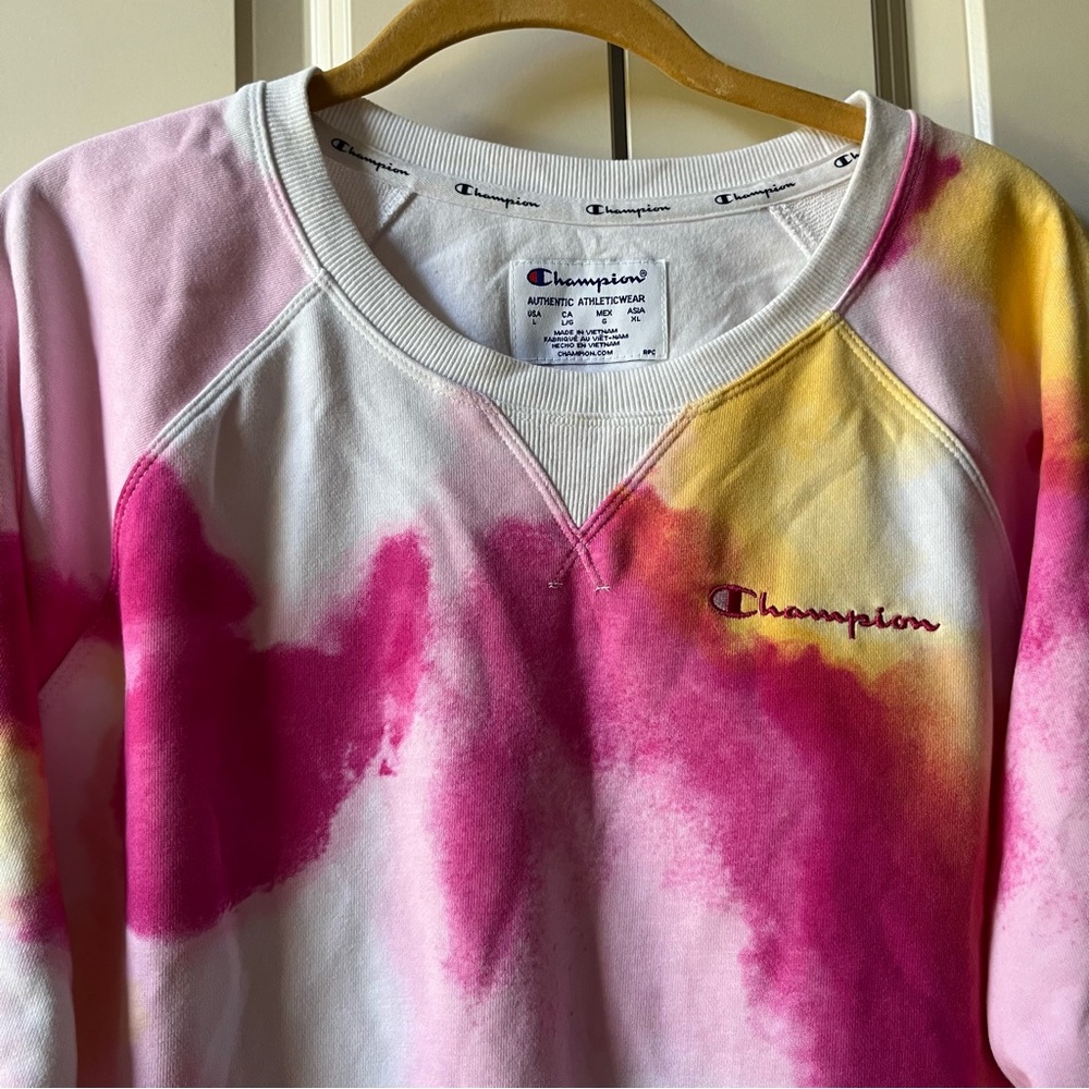 NWT Champion Multi Wash Campus French Terry tie dye cropped sweatshirt Size L - Picture 3 of 9
